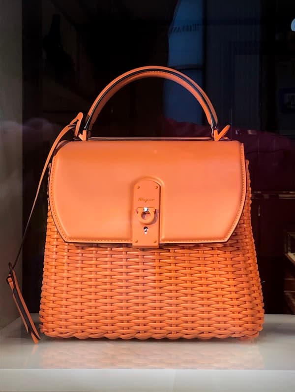 Shoulder Bags
